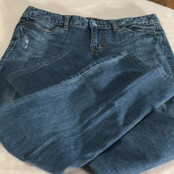 Mossimo boot cut premium denim zip & button front distressed jeans size 8S - Picture 1 of 8
